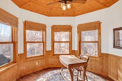 Tranquility, breathtaking lake views, privacy, and Northwoods - photo 17