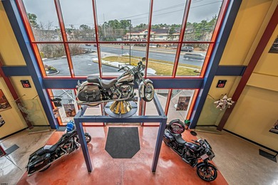 Premier 43,000 SF commercial showroom property situated on 2.58 - photo 17