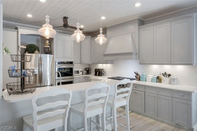 Luxury Equestrian Estate Near Naples Welcome to a rare - photo 20