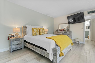 Beautifully Updated 2-Bedroom, 2-Bath Townhouse with Spacious - photo 20