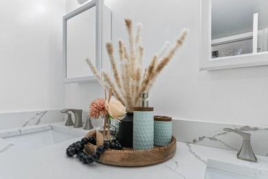 Beautifully Updated 2-Bedroom, 2-Bath Townhouse with Spacious - photo 22