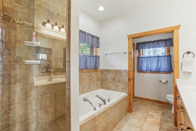 Tranquility, breathtaking lake views, privacy, and Northwoods - photo 24