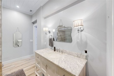 Luxury Equestrian Estate Near Naples Welcome to a rare - photo 27