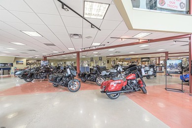 Premier 43,000 SF commercial showroom property situated on 2.58 - photo 29