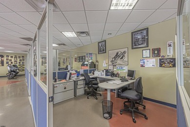 Premier 43,000 SF commercial showroom property situated on 2.58 - photo 31