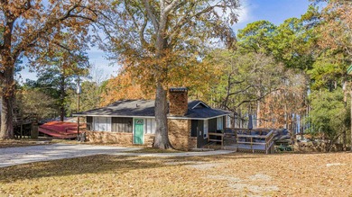 Lake of the Pines Retreat | Turn-Key & Fully Furnished Welcome - photo 2