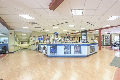Premier 43,000 SF commercial showroom property situated on 2.58 - photo 32