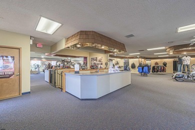 Premier 43,000 SF commercial showroom property situated on 2.58 - photo 39
