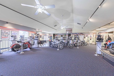 Premier 43,000 SF commercial showroom property situated on 2.58 - photo 42