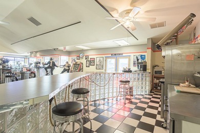 Premier 43,000 SF commercial showroom property situated on 2.58 - photo 46