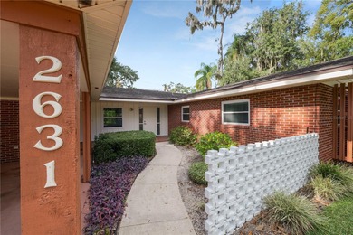 Lake Hollingsworth Home For Sale in Lakeland Florida