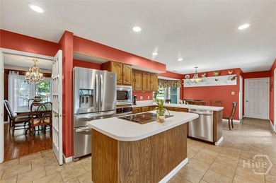 Located on a corner lot in Coffee Bluff Plantation, this - photo 3