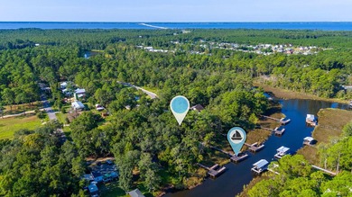 1/2 Acre Waterfront lot with New dockage. Build to suit in the - photo 3