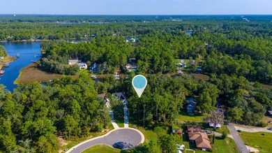 1/2 Acre Waterfront lot with New dockage. Build to suit in the - photo 5