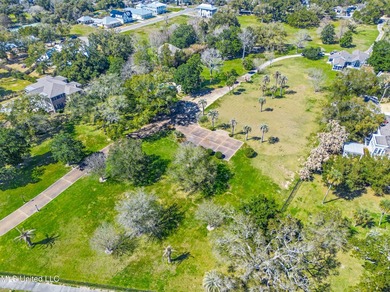 Prime 8.5-Acre Gulf View Property on Historic Scenic Drive - - photo 11