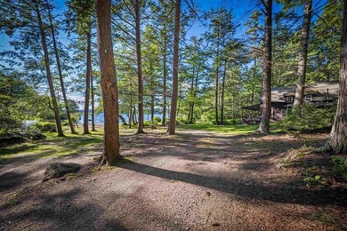 A truly rare offering on the shores of Winter Harbor, this - photo 11
