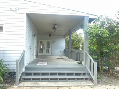 Well-appointed property located on the first block of Main - photo 14