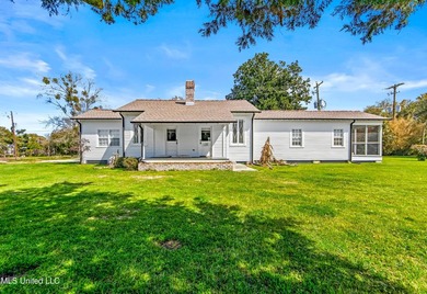 Prime 8.5-Acre Gulf View Property on Historic Scenic Drive - - photo 17