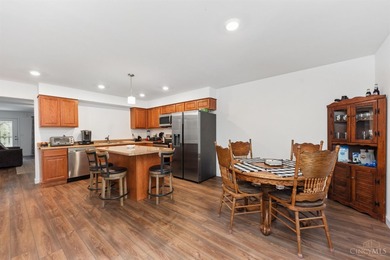 Welcome to the desirable Lake Waynoka Community. This beautiful - photo 19