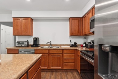 Welcome to the desirable Lake Waynoka Community. This beautiful - photo 22