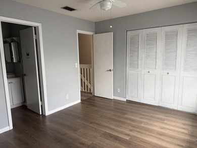 beatifull townhouse 2 bedrooms 2 bathrooms 1 half bathroom - photo 22