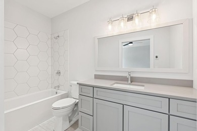 Experience the opportunity to build a thoughtfully designed - photo 4