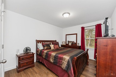 Welcome to the desirable Lake Waynoka Community. This beautiful - photo 27