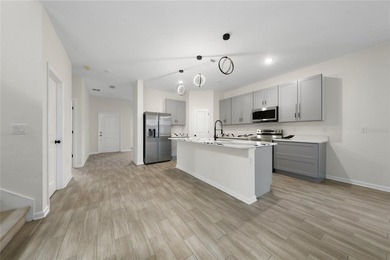 **Low HOA and NO CDD** Welcome to 6404 Sprucepine Ln, St. Cloud - photo 4