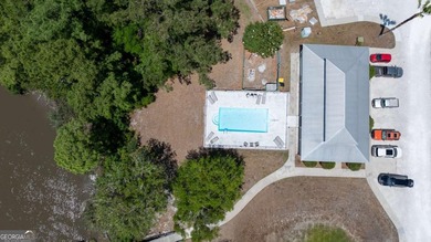 Is there a buildable homesite with deep water access near - photo 7