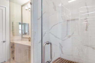 Welcome to this exceptional waterfront residence in Solana Bay - photo 19