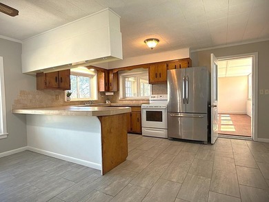 Tucked away on 5 fully fenced acres, this unique 3-bed, 2-bath - photo 49