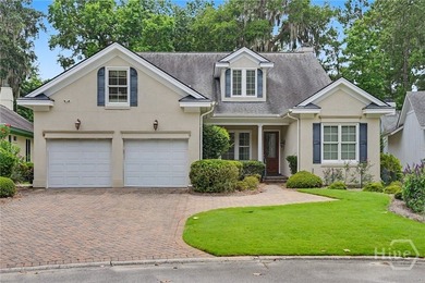 Nestled in the desirable Oakridge section of The Landings this - photo 1