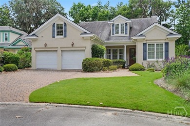 Nestled in the desirable Oakridge section of The Landings this - photo 2