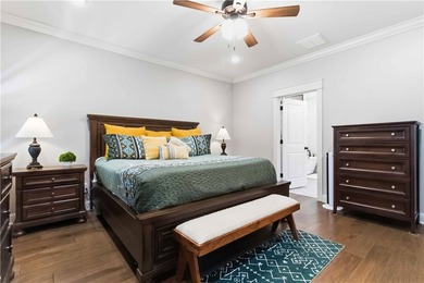 Beautifully appointed, move-in ready home in the heart of Bella - photo 11