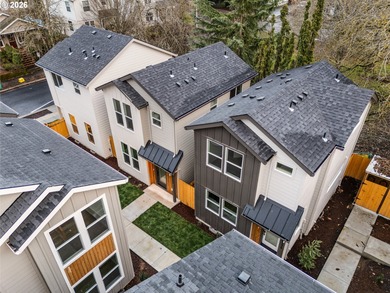 (private lake, pond, coastal) Condo For Sale in Portland Oregon