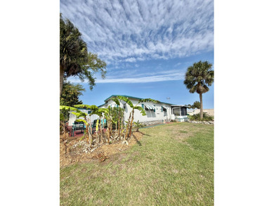 Welcome to your slice of Florida paradise in Palm Bay RV and - photo 23