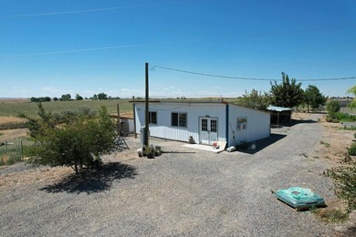 Price reduced on this high functioning farm near Vale is a - photo 39