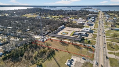 Cedar Creek Lake Commercial For Sale in Gun Barrel City Texas