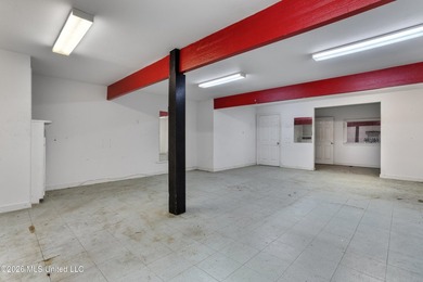 This 5,000-square-foot building, formerly operated as a county - photo 14
