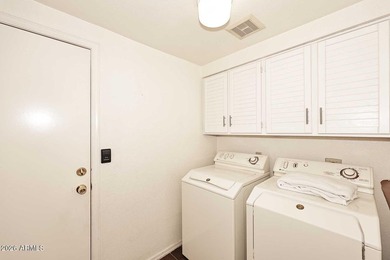 What an incredible townhome in the Racquet Club in Scottsdale - photo 15