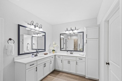 Welcome to this stunning home with a gorgeous heated pool in The - photo 16
