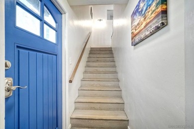 Ideal location steps to ocean, bay, restaurants, shopping and - photo 17