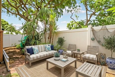 Welcome to this charming 3-bedroom, 2-bathroom villa situated in - photo 23