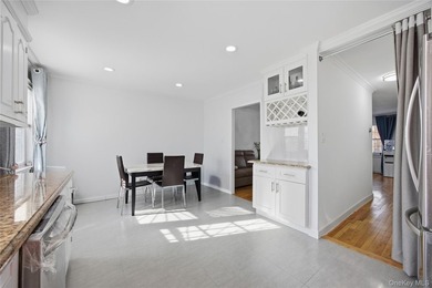 Sun filled, fully brick above ground 3 story townhouse with open - photo 5