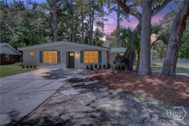 What a STUNNING transformation! Completley renovated 3 bedroom - photo 3