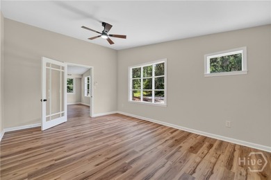 What a STUNNING transformation! Completley renovated 3 bedroom - photo 10