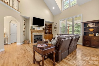 Beautiful full brick home nestled on a quiet cul-de-sac in a - photo 12