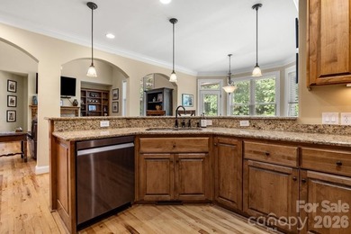 Beautiful full brick home nestled on a quiet cul-de-sac in a - photo 16