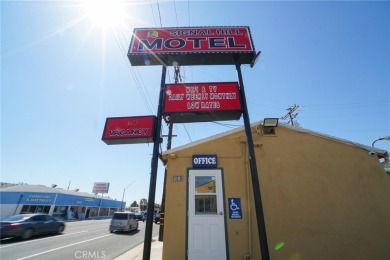 COMPLETELY REMODELED 16 UNIT MOTEL LOCATED IN SIGNAL HILL - photo 17