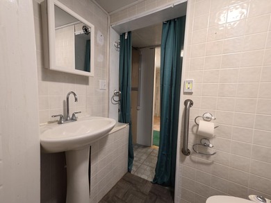 Affordable opportunity near beautiful Crystal Lake and just 20 - photo 21